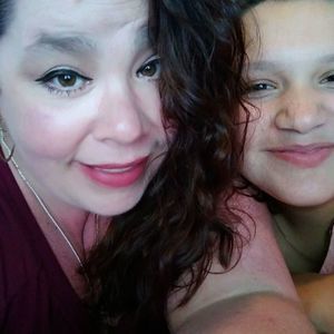 Meet your Posher, Liz